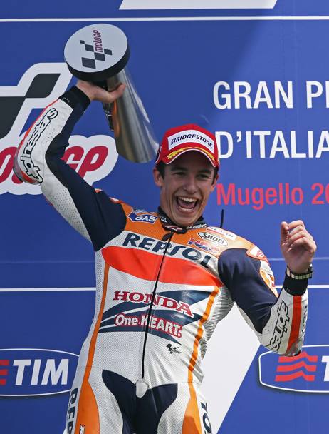 La gioia di Marc Marquez, alla sesta vittoria su sei gare in MotoGP. Reuters